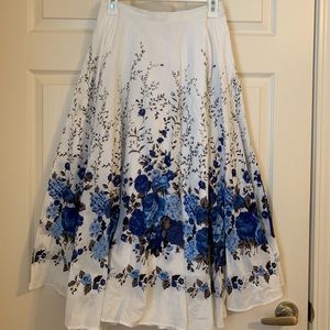 Vintage floral maxi skirt